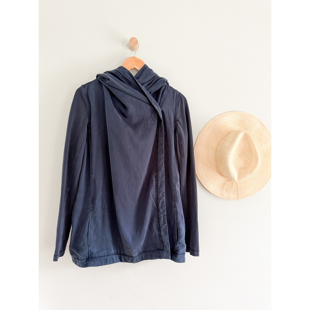 Lululemon | Blissed Out Wrap Hooded Tencel Jacket Navy | Sz 6